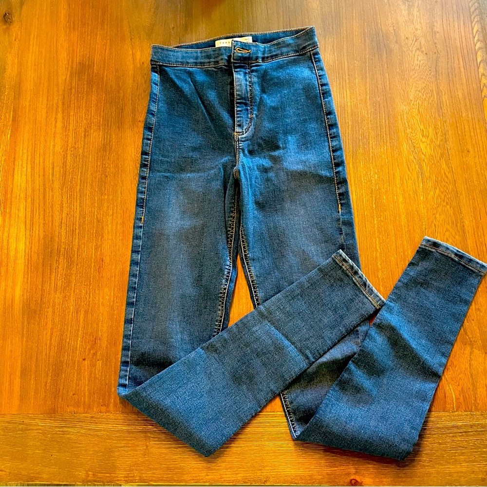 Topshop Joni Jeans high rise woman’s skinny jeans.